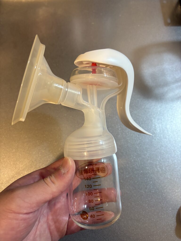 ピジョン　手動搾乳機